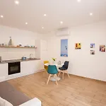 La Petite Maison - Helloelba